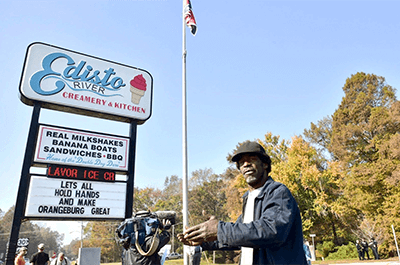 Restaurant owner sells business over Confederate flag controversy